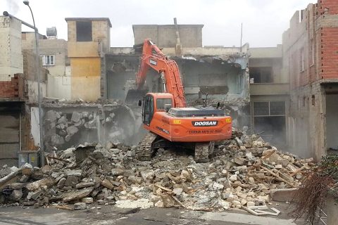 Yeni Yol açılıyor.