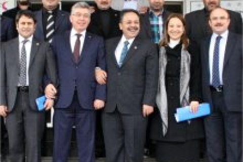 AK Parti Gaziantep Milletvekillerinden Nizip Ticaret Odası’na Ziyaret.