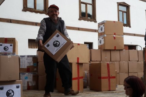 Azdavay'dan Karkamış'a Yardım Tırı Ulaşdı.