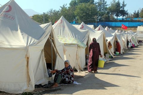 Nizip'deki Kamplarda 16.000 Suriyeli Barınıyor.