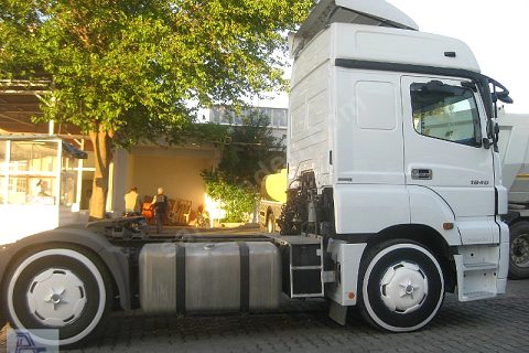 Atay oto galeriden model 2011 axor 1840ls-roterdarlı