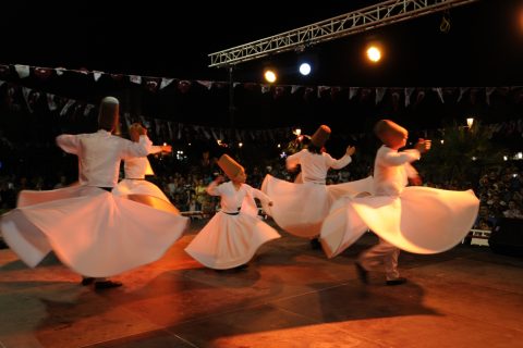 BÜYÜKŞEHİR’İN RAMAZAN ŞENLİKLERİ Nizip'de de Yapılacak.