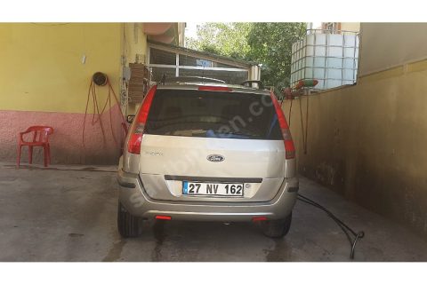 ogretmenden yakit cimrisi boyasiz degişensiz Ford Fusion