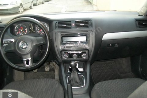 öztaşlar'dan 2012 1.6tdı trendline jetta hatasız boyasız