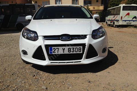 2012 model ford focus titanium x paket