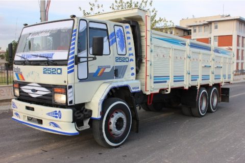 Ful+ful 1998 model 2520 fort carco