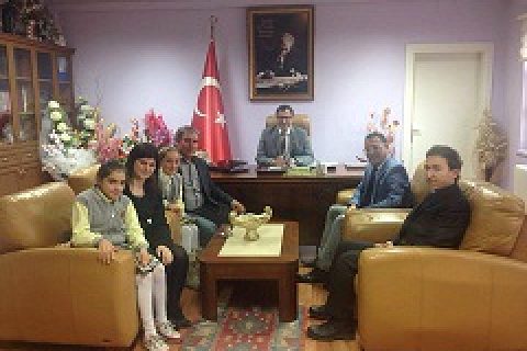 Ali Alkan Ortaokulundan Nizip Kaymakamı Harun SARIFAKIOĞULLARI 'NA ziyaret