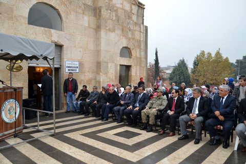 Engelsiz Eller Üretiyor Sergisi Törenle Açıldı