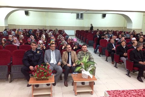 Nizip İlçe Müftülüğünde Bir Kask Bir Can Projesi Bilgilendirme Semineri yapıldı.