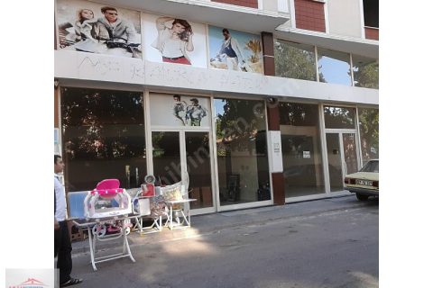 Ulu gayrimenkul den kız meslek lisesi karşısı satılık dükkan