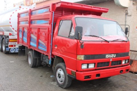 1992 model ısuzu nkr 1. Sınıf 1 araçtır