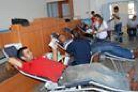Photo - KAN BAĞIŞINA DAVET :Kan Bağışına destek vermek amacıyla Nizip Madeni Sanatkâr