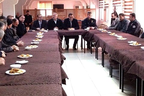 Nizip Kaymakamı Harun SARIFAKIOĞULLARI, Suriyeli Misafirlerle bir toplantı yaptı.
