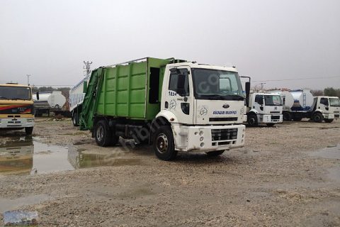 Güneş otomotiv den 2006 model çöp kamyonu
