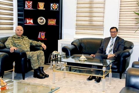 Nizip Kaymakamı Harun SARIFAKIOĞULLARI, Tugay Komutanı Tuğgeneral Cemalettin DOĞAN'ı 