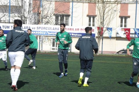 Maç sonucu Oğuz Spor :2 Nizip spor :4
