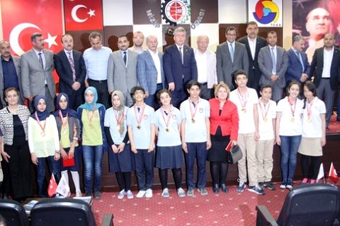 Ortaokullar arası bilgi yarışması sona erdi