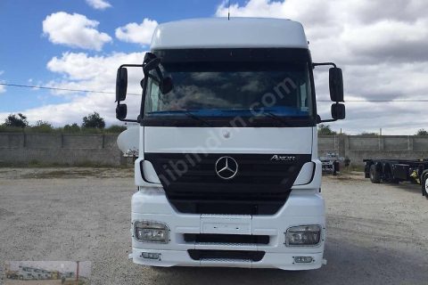 Kiliçlar tir pazarindan 2011 axor 1840 beyaz orjinal 438.000 km