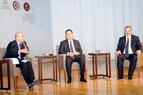 Mehmet Özyurt Gaziantep Ekonomi İstişare Forumu'na katıldı.