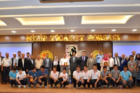 Liseler arasi bilgi yarişmasi sona erdi
