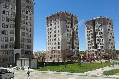 Nizip menderes mahallesinde satlik 3+1 toki dairesi