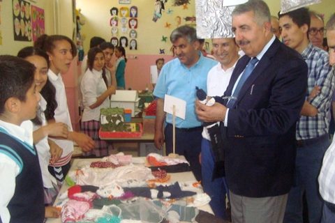 Gündeş kacatepe ortaokulu bilim şenliğine katildi