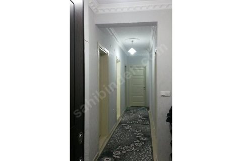 Nizip menderes mah. Içi yapilmiş 3+1 1.kat toki daire