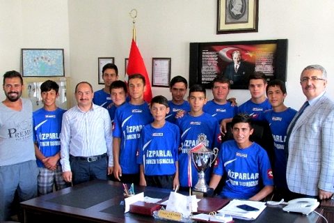 Nihem'in Çim Hokeyi Başarısı