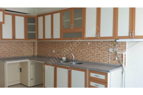 Nizip mimar sinanda satlik 175 m2 daire
