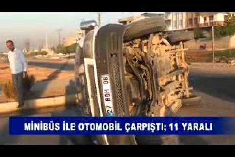 Minibüs ile otomobil çarpişti; 11 yarali