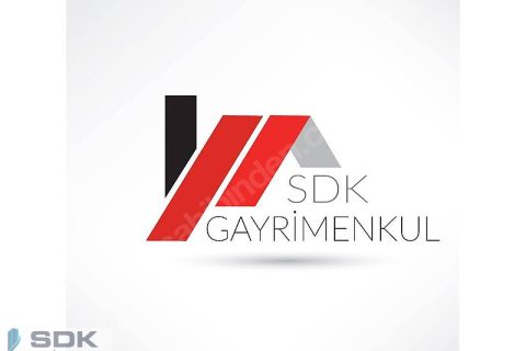 Nizip belkis mah.35m yol üzerinde satlik 4+1 lüx daire