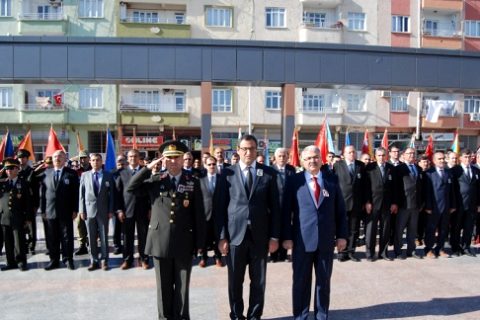 Mustafa kemal atatürk ebediyete intikalinin 77. Yil dönümünde düzenlenen törenle anil
