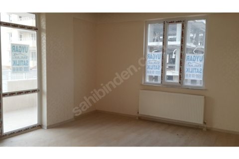 Uygar emlaktan satlik daire 140 bin tl 3+1 firsat daire