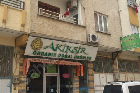 Osmanli parkin konumunda alti iş yeri doğalgazli müstakil ev