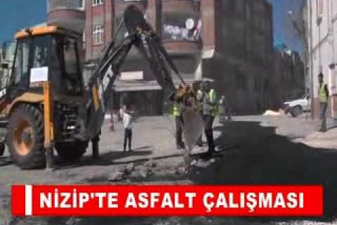 Nizip'te asfalt çalişmasi