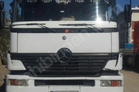 Türkmenler oto galeriden 2004 model axor