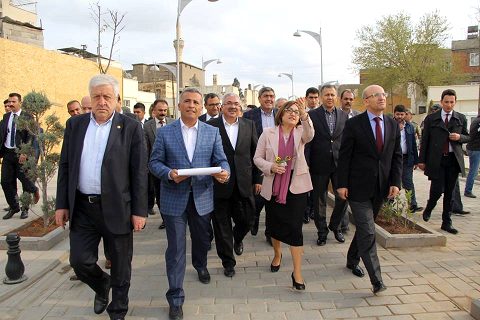 Ekonomiden Sorumlu Başbakan Yrd. Sayın Mehmet ŞİMŞEK, ilçemizi ziyaret etti.