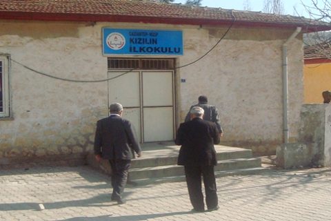 İlçe Milli Eğitim Müdürümüz Cengiz GÜNDEŞ Kızılin İlkokulunu Ziyaret Etti.