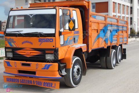 Türkmenler oto galeriden 1997 model 2520