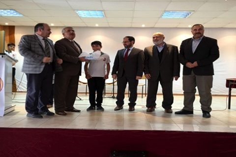 İlçe Milli Eğitim Müdürümüz Cengiz GÜNDEŞ, İl Birincisi olan Yunus Emre Anadolu İmam 