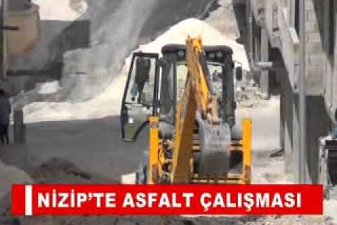 Nizip’te asfalt çalişmasi