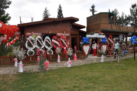 Köşk restoran ve cafe birecik te hizmete girdi