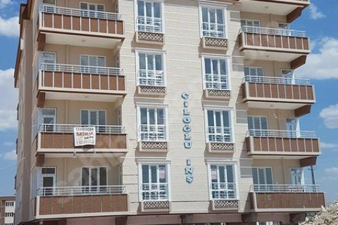 ÖZ ÇİLOĞLU GAYRİMENKUL'DEN Menderes'de 120 M'2 3+1 Daire...