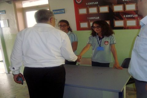 İlçe Milli Eğitim Müdürü Cengiz GÜNDEŞ Adile Altınbaş Ortaokulunu Ziyaret etti.