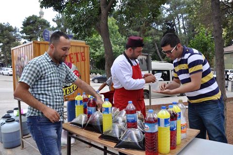 Meyan şerbeti görücüye çikti
