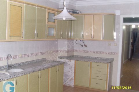 ÖZ ÇİLOĞLU GAYRİMENKUL'DEN 220 M'2 4+1 Lüx Daire