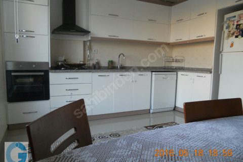 ÖZ ÇİLOĞLU GAYRİMENKUL'DEN Eyüp Sultan Mah. 3+1 150 M'2 Daire
