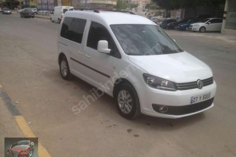 Auto 27 den wolskwagen caddy comfortline