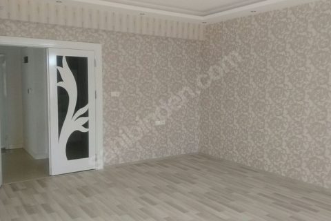 Bulvar üzeri 4+1 lüks daire