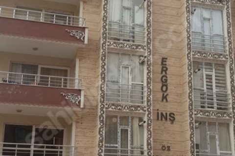 Uygar emlaktan 3+1 satlik daire aciiil satlik